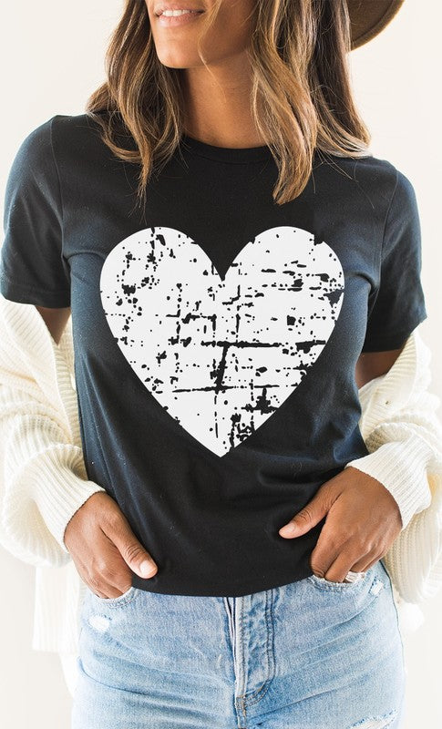 Distressed Heart PLUS SIZE Graphic Tee